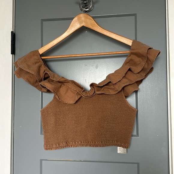 ANTHROPOLOGIE RUFFLE CROP TOP - Picture 2 of 5